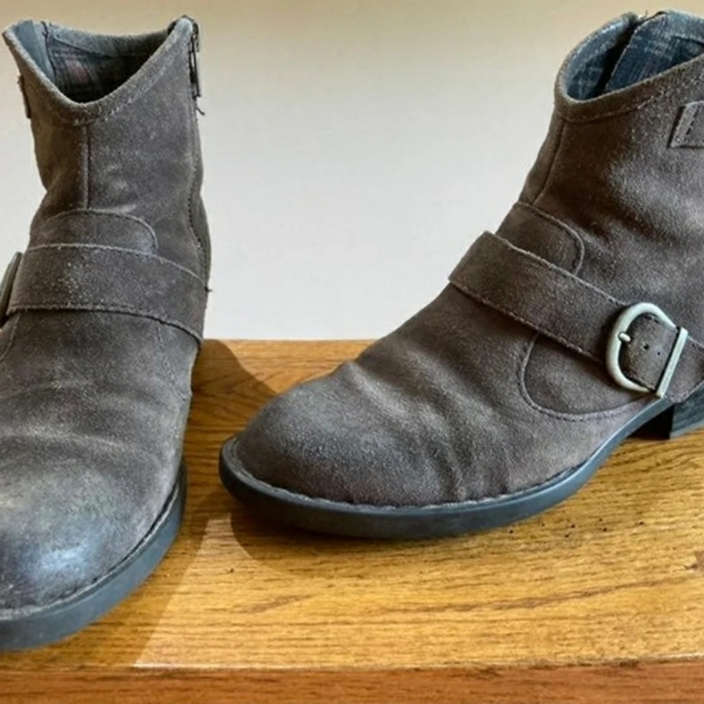 Born suede ankle Boots for women.